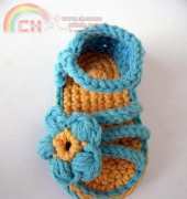 SmeckybitS Designs - Rebecca Smit - Baby 3 Strap Flower Sandal