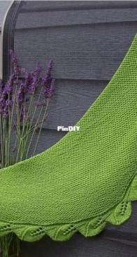 Leafy Bias by Susan Ashcroft - Zen Bias Knits