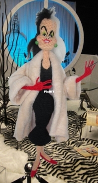 Galamigurumis - Barbara Benitez - Cruella De Vil and Dalmatian puppy - Translated