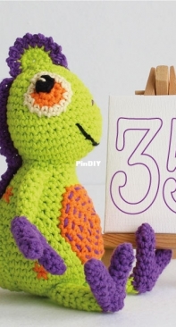 My Crochet Chums - Pia Simpson - Lockdown Ami Challenge - Number 35 - Chameleon - Free
