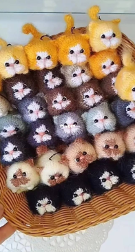 Cat sticks -  Lyudmila Zherdeva - Russian