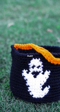 Winding Road Crochet - Lindsey Dale - Candy Bucket - Free
