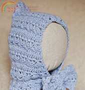 Mon Petit Violon - Pastel Hoodie with Scarf