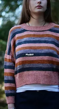 Karamelli Sweater by Veera Välimäki
