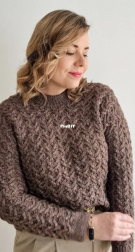 Mila pullover by Sari Nordlund