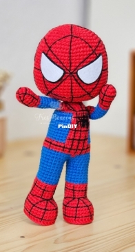 Ateliê Três Bonecas - Amigurumis by Patricia - Patricia Sandro - Homem Aranha - Spider-Man - Portuguese