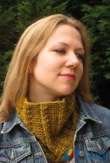 Deep Creek Cowl by Kristen Jancuk/ MediaPeruana-Free