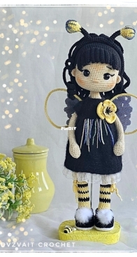 Sunny bee doll