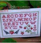 i Stitch Designs - Sew Strawberry Fields