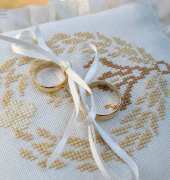 wedding ring pillow