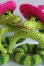 Little Owls Hut 008 - Svetlana Zabelina- 008 Snake Beauty