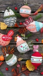 Granny Crochet Hook and Natura Crochet Christmas patterns