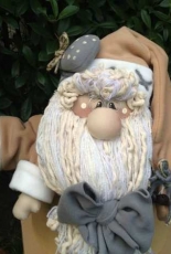 Country Creations - Babbo Stanco - Spanish