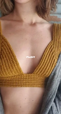 Wood and Yarn - Wood and Yarn By Lucia - Lucia Konsek - Zora Bralette