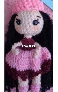 Crochet Ro - Roxana Jaime - Keychain doll - Muñeca Llavero - Spanish - Free