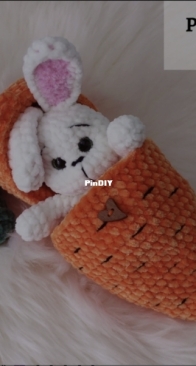 Puffy Bunny - Katerina Sidorova - Bunny in carrot