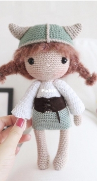 YesilTosbaa - Damla Savaş - Viking Girl Nanna - Spanish - Translated