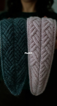 Distance Scarf (Fingering) by Olga Putano