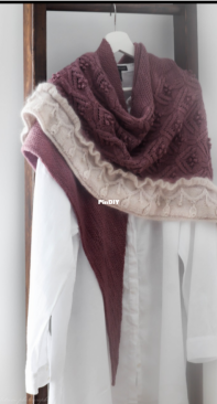 Grand trianon shawl