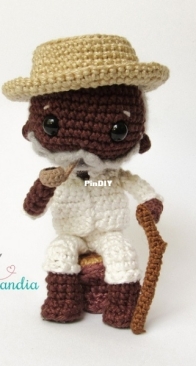 Crochelandia - Rose Nogueira -  Preto Velho - Free