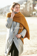 Schachenmayr-S10341A/B-by Sarah Hatton-Womans Scarf-Free.
