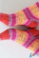 Woffelit Socks by Niina Laitinen -Finnish-Free