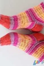 Woffelit Socks by Niina Laitinen -Finnish-Free