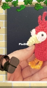 miny parrot