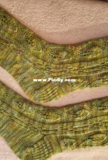 Winding Embossed Vines Socks by Carolyn Peters-Free