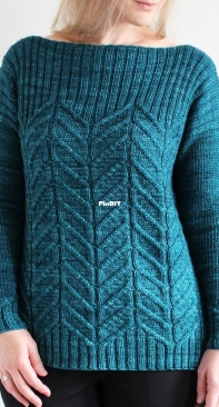 Almina Sweater by Lisa Hannes