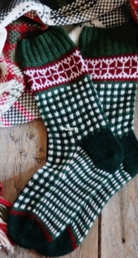 Farmhouse Christmas Socks - Olivia Villarreal - This Handmade Life