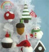 Amy Gaines - Knit Christmas Ornament 2009