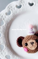 Tu Zhi Xiaojie - Bear Brooch - Chinese