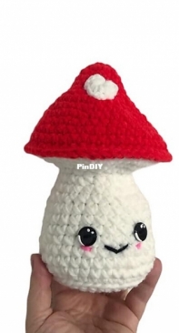 Fat Lady Crochet - Trish Hoskin - Lovely Mushroom - Free
