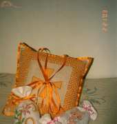 Cushion to carry alliances and other