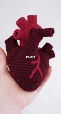 Little Raven Fiber Arts - Brenna Eaves - Human Heart