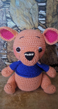 Melani Koo Amigurumi - Melani Halim - Roo