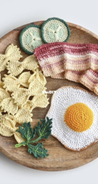 Fried Egg Pattern - Svetlana Pelyushenko - PrettySweetPatterns