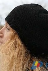 Get Around-A Hat for Beginners by Jen Zeyen -Free
