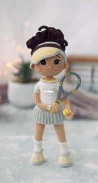 Polly Toys Crochet - Dasha Lobacheva - Penny the Tennis Player