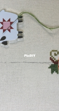 New needleminder and stitching hand dye thread