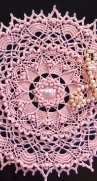 Nelly Klos - Zinnia Doily - English