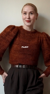 Oxford Jumper by Helene Arnesen - Fabel Knitwear - English and Norwegian