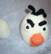 white bird and his egg crochet