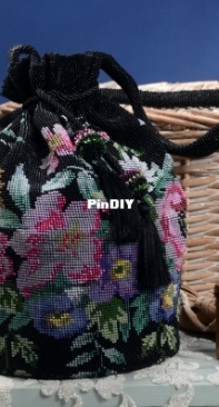 Beaded handbag