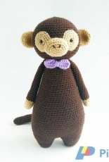 Little Bear Crochets - J. A. Poolvos - Monkey with Bowtie