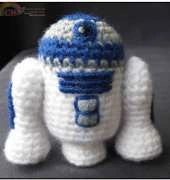 Lucy Ravenscar - Star Wars Mini Amigurumi R2D2