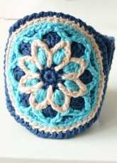 Lilla Björn Crochet - Tatsiana Kupryianchyk - Bloomy Bracelet