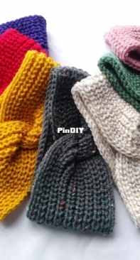 Twist Top Ear Warmer by Helen Fox-Free