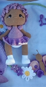 Garden Collection Maternity Door Amigurumi